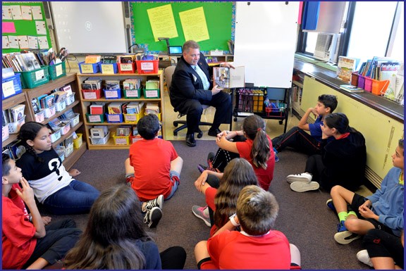 Lakeside Elementary School’s Read Aloud.jpg